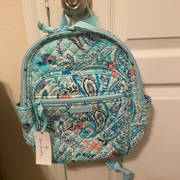 vera bradley go wild tote